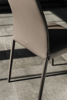 Обеденный стул Cattelan italia Norma 540240080024 - ecopelle NERO 396982